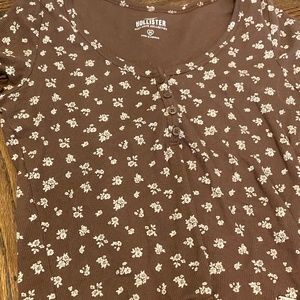 HOLLISTER brown short sleeve shirt **worn once**